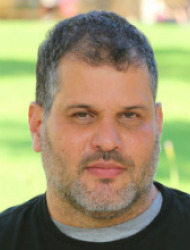 אורן תירוש